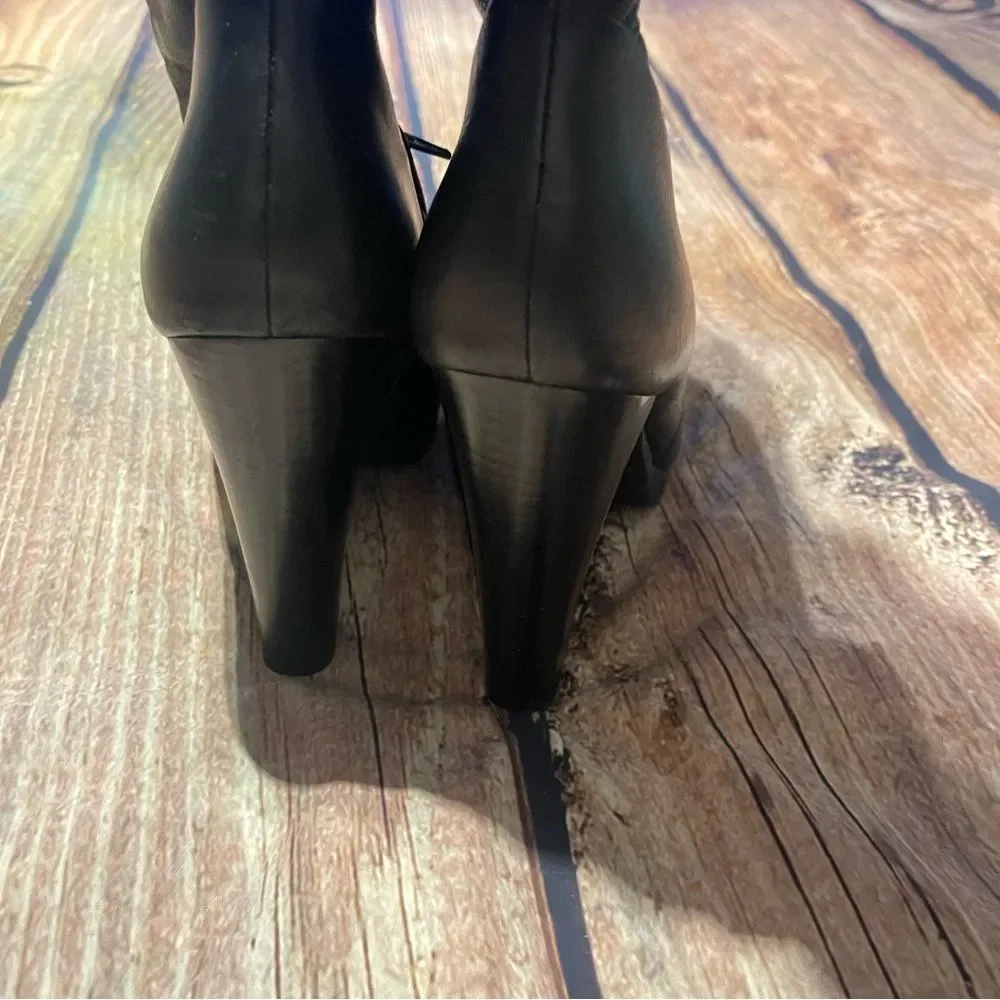 JESSICA SIMPSON Tulip black leather boots Size 8.5
